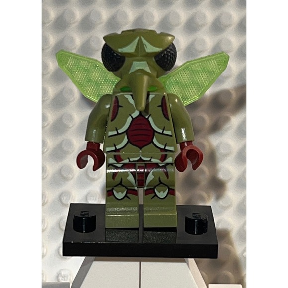 Lego Other - LEGO Galaxy Squad Alien Mosquito Minifigure gs002 Small Crack Torso No Antennas